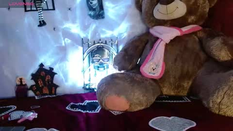 Himiiko online show from 10/21/25, 09:48