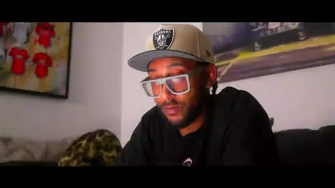 Snapshot of himthere_ chatting on 07/12/26, 10:12 himthere_ online show from 07/12/26, 10:12