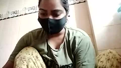 himuhimu22 online show from 01/13/26, 08:08