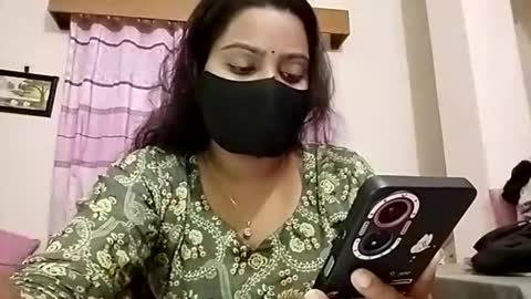 himuhimu22 online show from 04/04/26, 08:50