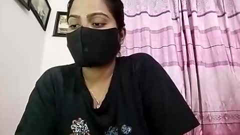 himuhimu22 online show from 04/07/26, 06:19