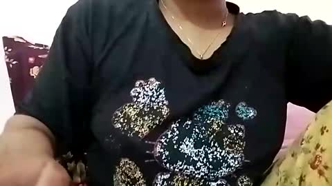 himuhimu22 online show from 04/08/26, 06:46