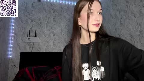 Hina online show from 06/01/26, 10:00