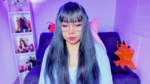 Hinata online show from 01/05/25, 12:52