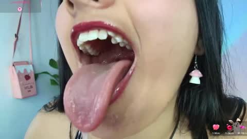 hinata online show from 10/29/25, 09:05