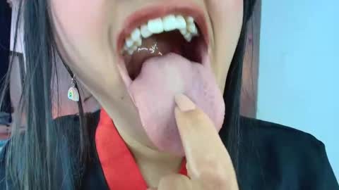 hinata online show from 03/24/26, 09:09