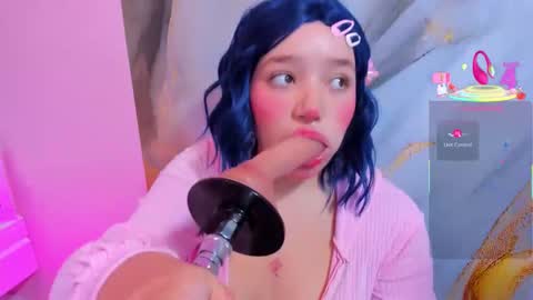 hinata_dolly online show from 10/28/25, 11:25