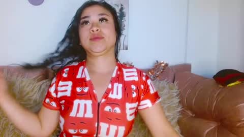 hinata lee online show from 12/29/24, 11:18