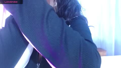 hinata lee online show from 09/20/25, 06:53