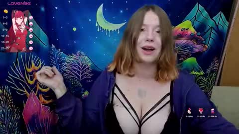 hinattka online show from 11/22/25, 09:14