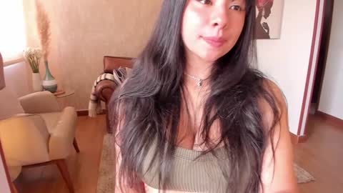 Hinnata online show from 12/20/24, 04:14