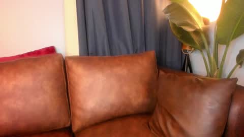 Hinnata online show from 09/30/25, 04:12