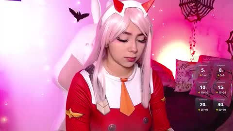 Hinatha online show from 10/15/25, 12:05