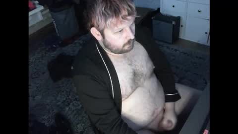 Snapshot of hipguy91 chatting on 11/22/25, 07:46 hipguy91 online show from 11/22/25, 07:46