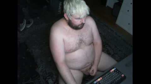 Snapshot of hipguy91 chatting on 05/23/26, 06:18 hipguy91 online show from 05/23/26, 06:18