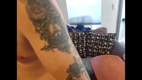 hippiejagain online show from 11/07/25, 08:09