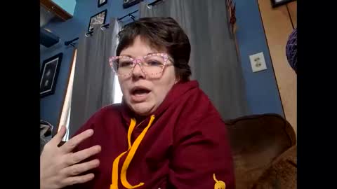 Bella online show from 02/11/25, 06:22