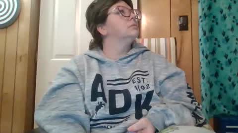 Bella online show from 02/18/25, 04:37