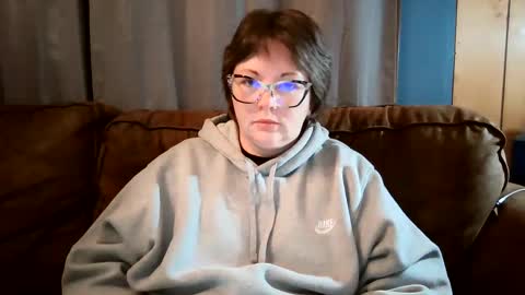 Bella online show from 03/01/25, 05:52