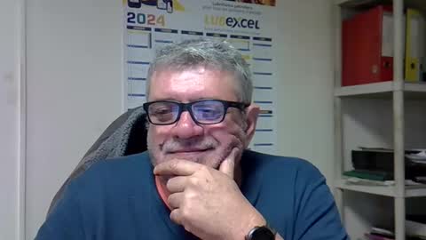 hippo online show from 12/22/24, 11:22