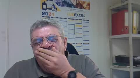 hippo online show from 12/23/24, 03:55