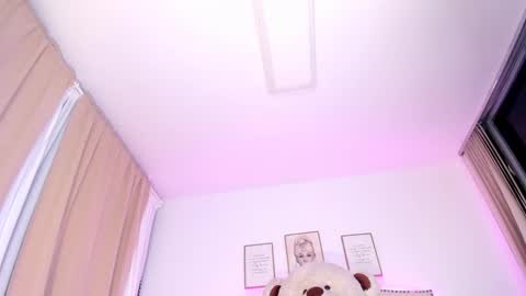 Hiroshi kii online show from 09/18/25, 04:36