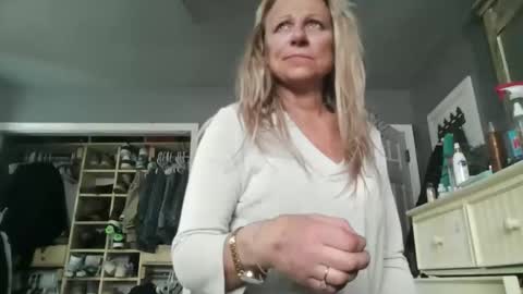 hisbadhabit40 online show from 02/10/26, 05:39