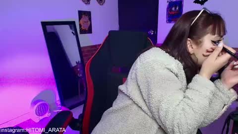 Hitomi Arata online show from 01/19/26, 03:54