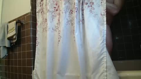 Hockey Player online show from 01/17/25, 03:53