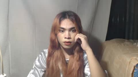 Snapshot of hoelyaurora chatting on 04/26/26, 07:44 Aurora3 online show from 04/26/26, 07:44