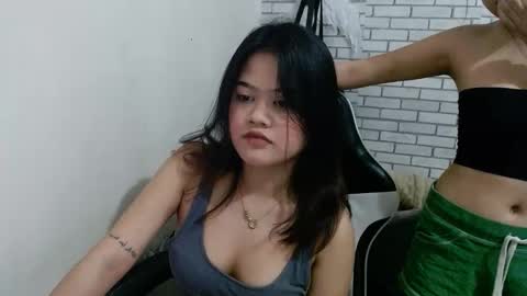 hoelyfloryn online show from 02/12/26, 02:01