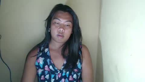 Layla3 online show from 04/22/26, 02:47