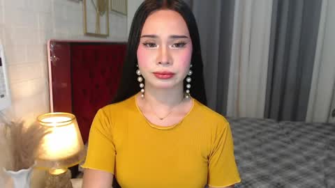 hoelymolly online show from 04/08/26, 06:19