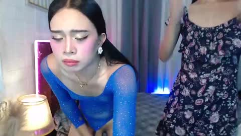 Snapshot of hoelymolly chatting on 04/29/26, 08:59 hoelymolly online show from 04/29/26, 08:59