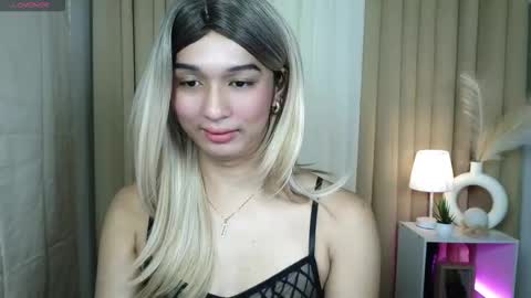 Hoelymorri online show from 01/19/26, 02:26