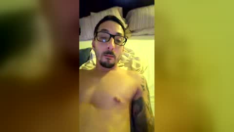 Snapshot of hoeskii chatting on 02/10/26, 02:15 hoeskii online show from 02/10/26, 02:15