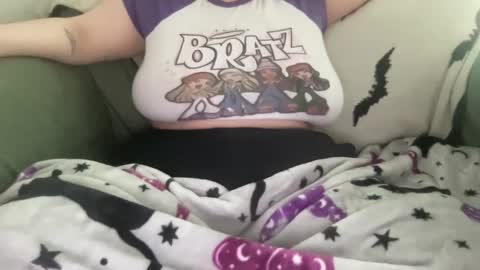 Stacey online show from 02/26/25, 01:08