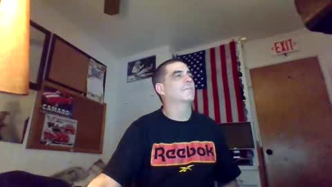Snapshot of hoglegg99384194 chatting on 01/08/25, 09:00 hoglegg99384194 online show from 01/08/25, 09:00
