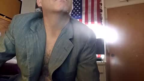 Snapshot of hoglegg99384194 chatting on 01/10/25, 10:50 hoglegg99384194 online show from 01/10/25, 10:50