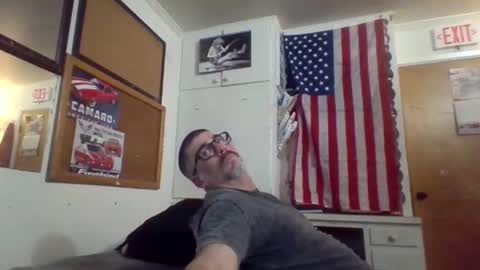 Snapshot of hoglegg99384194 chatting on 03/05/25, 09:38 hoglegg99384194 online show from 03/05/25, 09:38