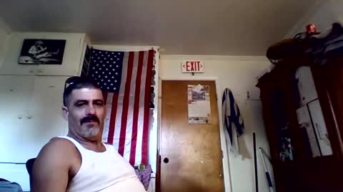 Snapshot of hoglegg99384194 chatting on 09/15/25, 11:16 hoglegg99384194 online show from 09/15/25, 11:16