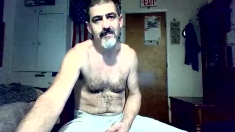 Snapshot of hoglegg99384194 chatting on 10/05/25, 04:33 hoglegg99384194 online show from 10/05/25, 04:33