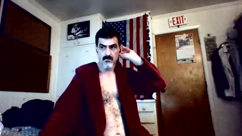 Snapshot of hoglegg99384194 chatting on 10/17/25, 09:01 hoglegg99384194 online show from 10/17/25, 09:01