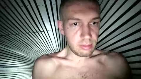 hola_homo online show from 04/06/26, 08:37