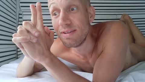 hola_homo online show from 05/08/26, 06:24