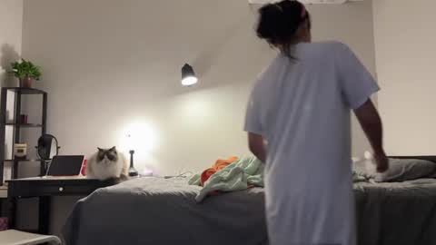 amy online show from 09/25/25, 05:33