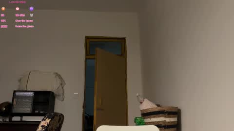 amy online show from 10/20/25, 06:08