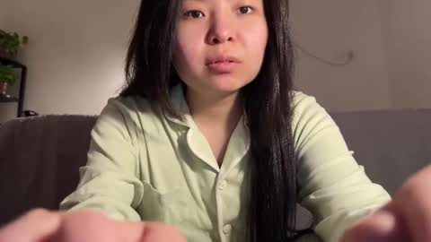 amy online show from 12/01/25, 03:17