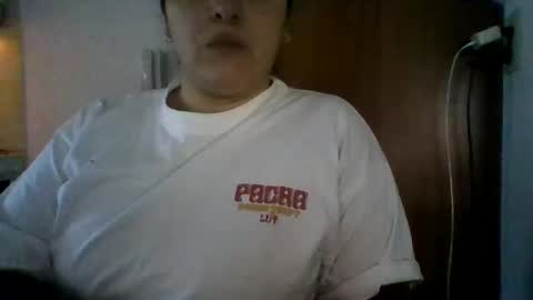 Snapshot of holabonaerense chatting on 05/19/26, 12:22 Bonaerense online show from 05/19/26, 12:22