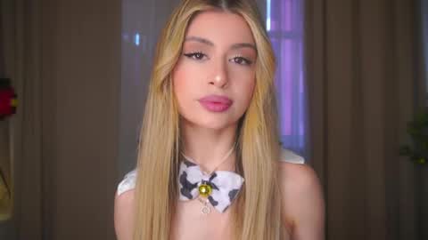 Moni Monica online show from 04/12/26, 08:08